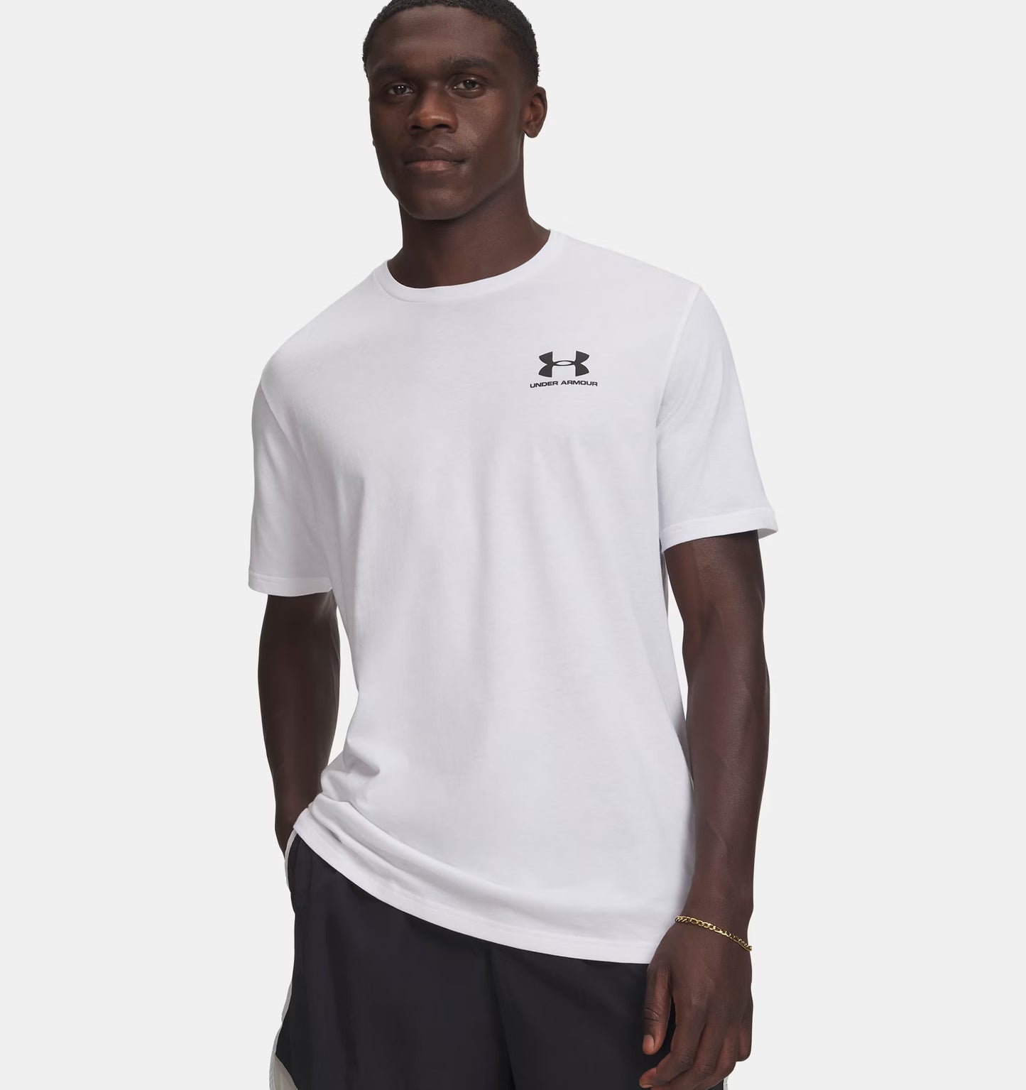 Męska koszulka sportstyle z Charged Cotton Under Armour Sportstyle Left Chest White 1326799-10